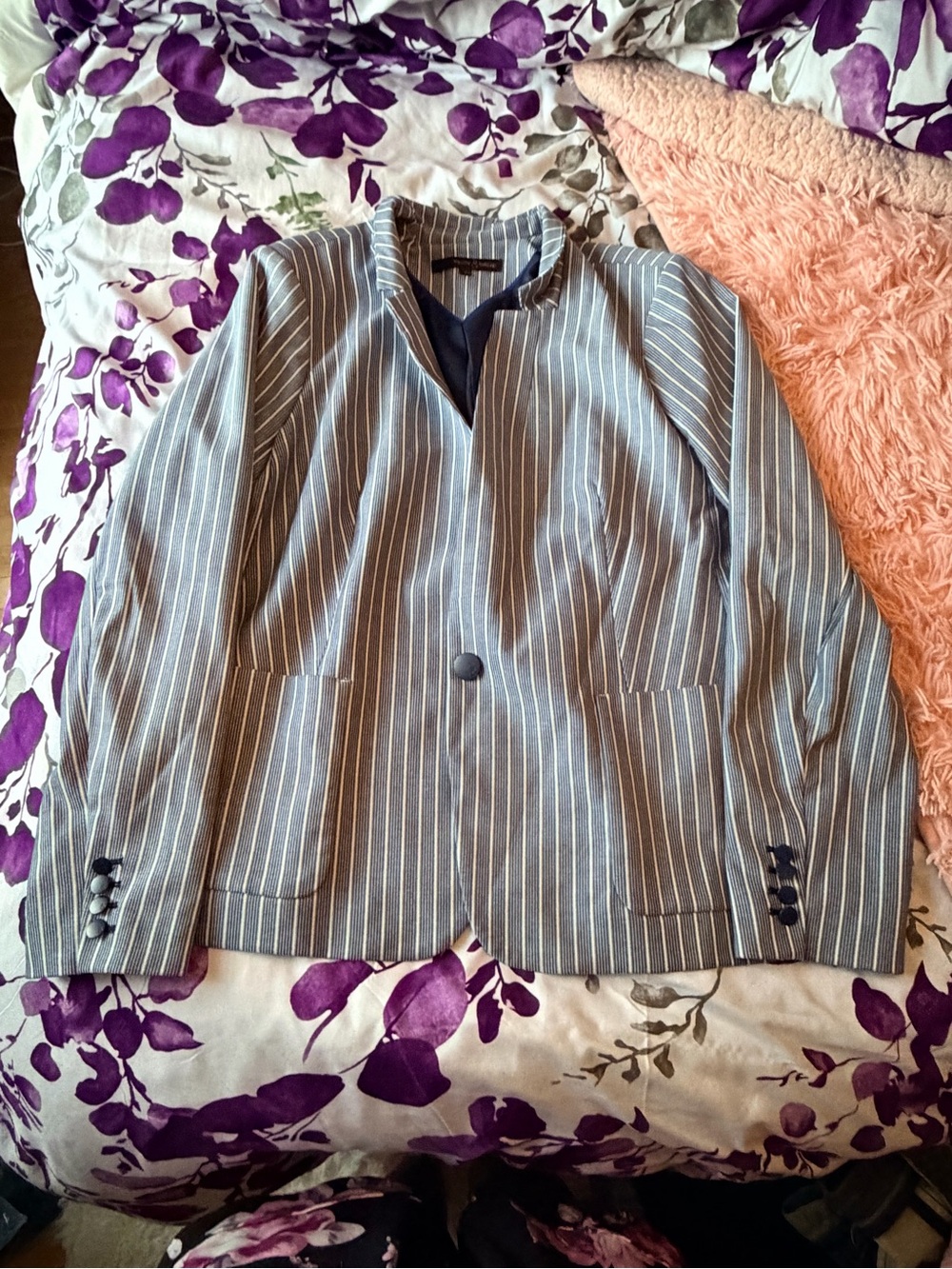 Womens Pinstripe One-Button Blazer - navy